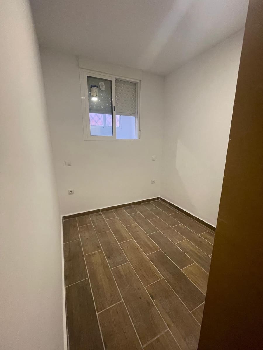 3 camera da letto Appartamento in vendita in Benidorm con piscina - 220.000 € (Rif: 9533852)