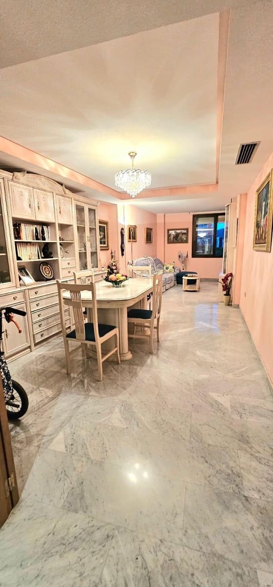 2 makuuhuone Asunto myytävänä paikassa Benidorm - 263 000 € (Ref: 9541250)