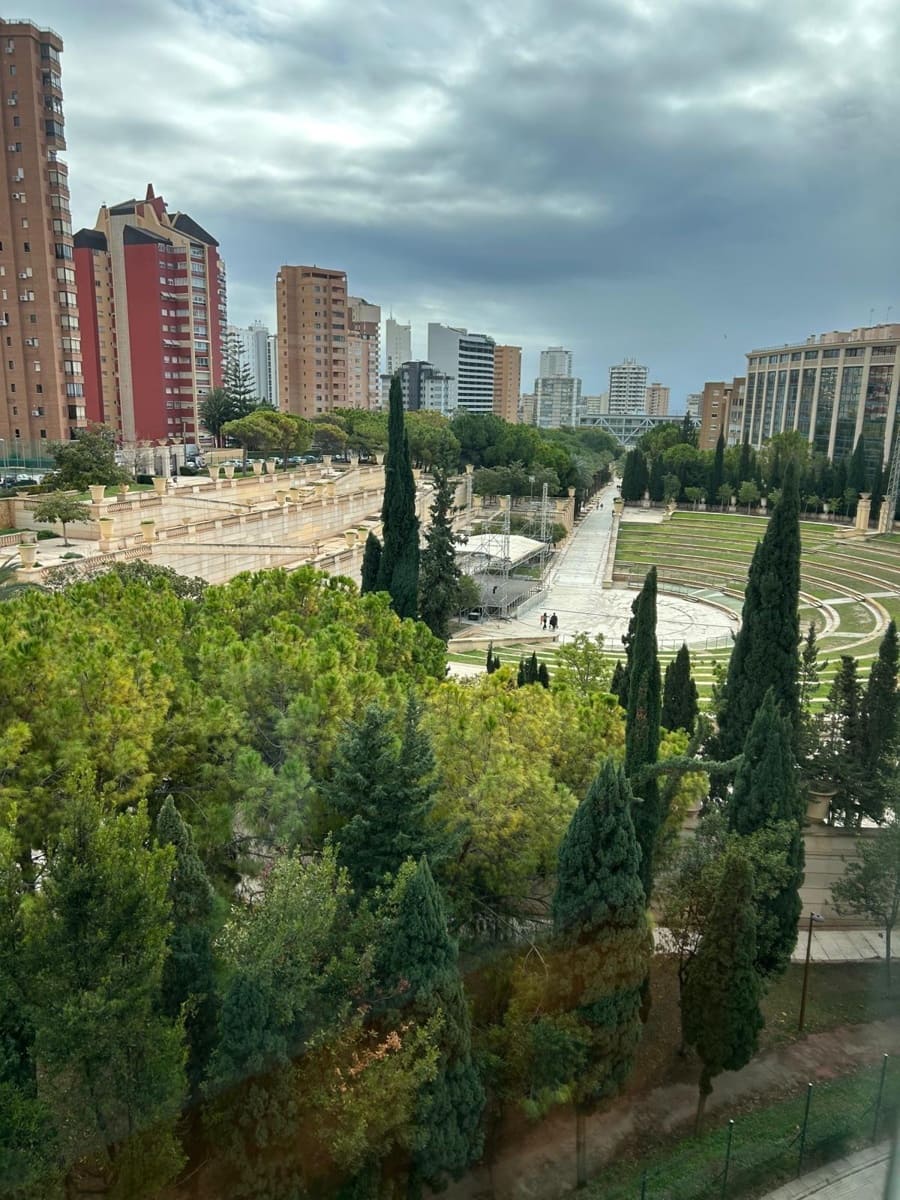 2 sovrum Lägenhet till salu i Benidorm med pool - 298 000 € (Ref: 9561985)