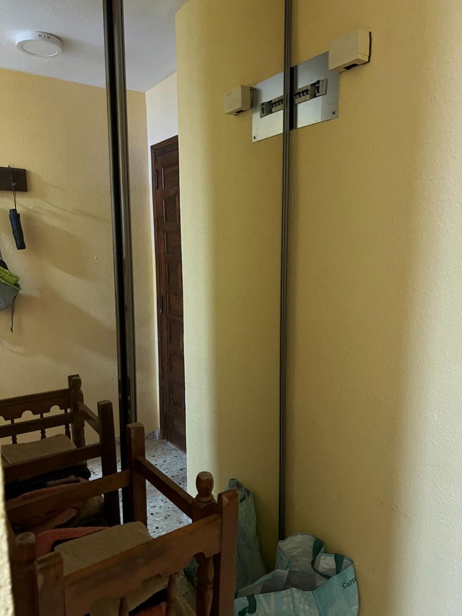 Appartement de 1 chambre à louer à Benidorm avec piscine garage - 850 € (Ref: 9596301)