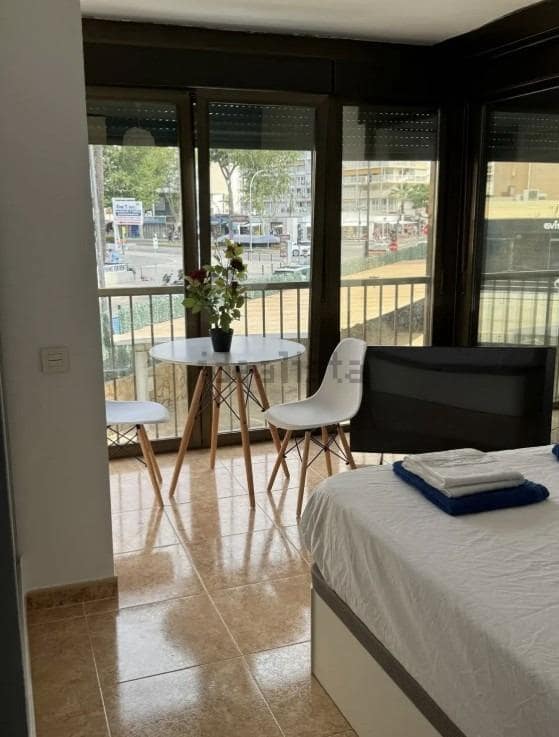4 slaapkamer Flat te koop in Benidorm met garage - € 550.000 (Ref: 9596302)