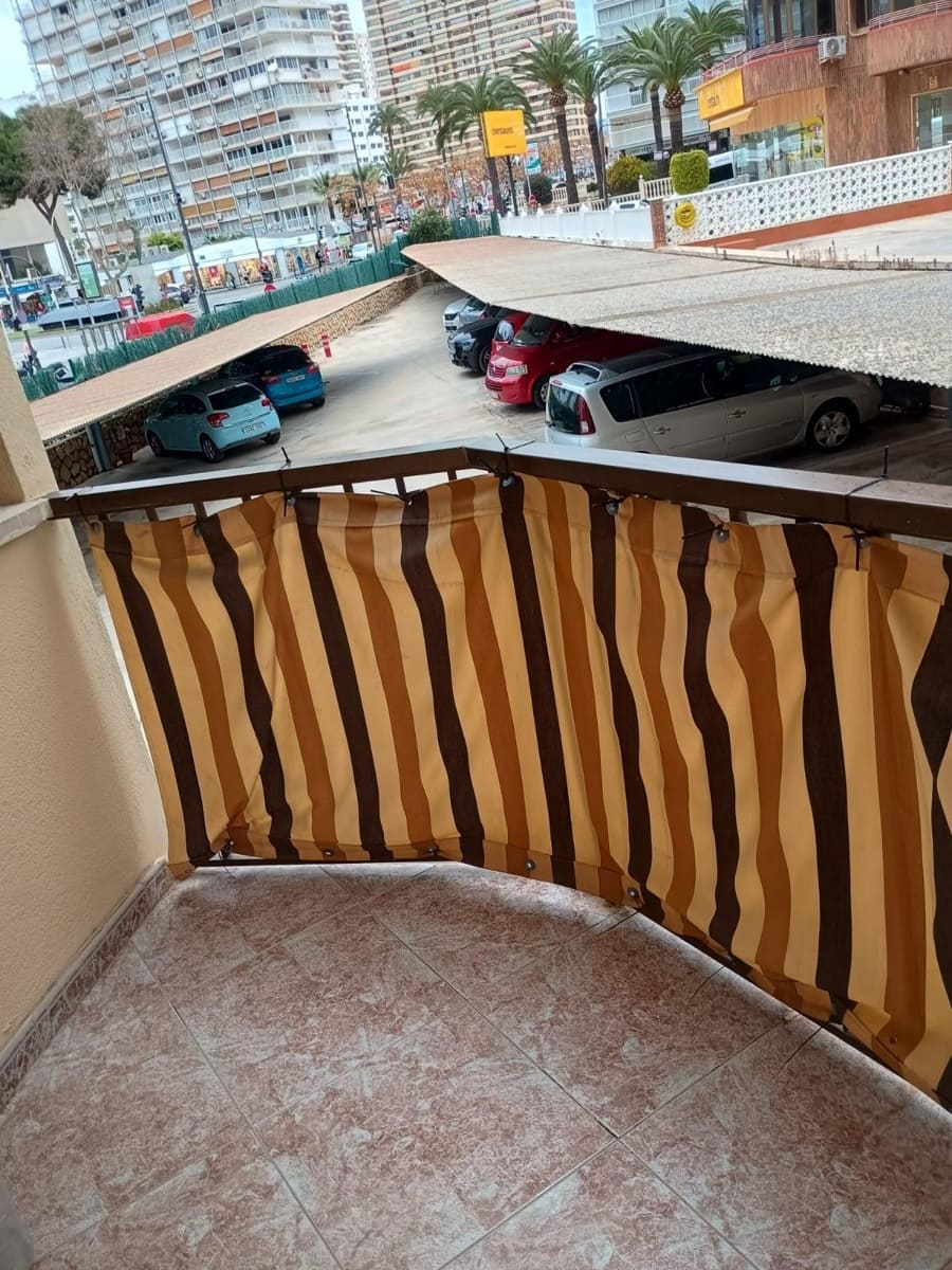 4 slaapkamer Flat te koop in Benidorm met garage - € 550.000 (Ref: 9596302)