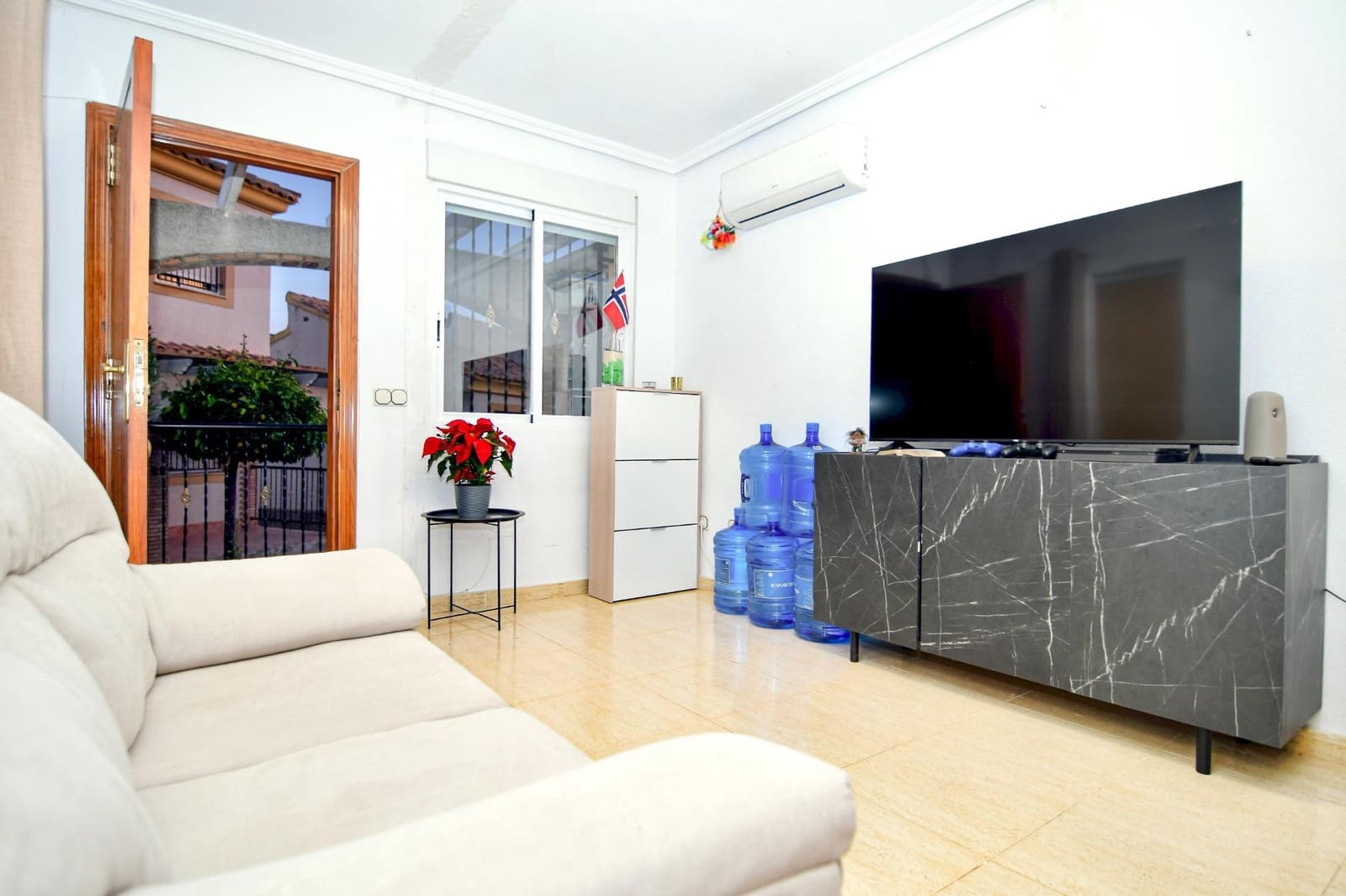 1 bedroom Apartment for sale in Polop with pool - € 132,000 (Ref: 9596303)