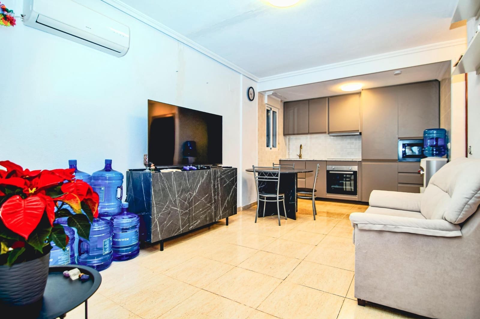 1 bedroom Apartment for sale in Polop with pool - € 132,000 (Ref: 9596303)