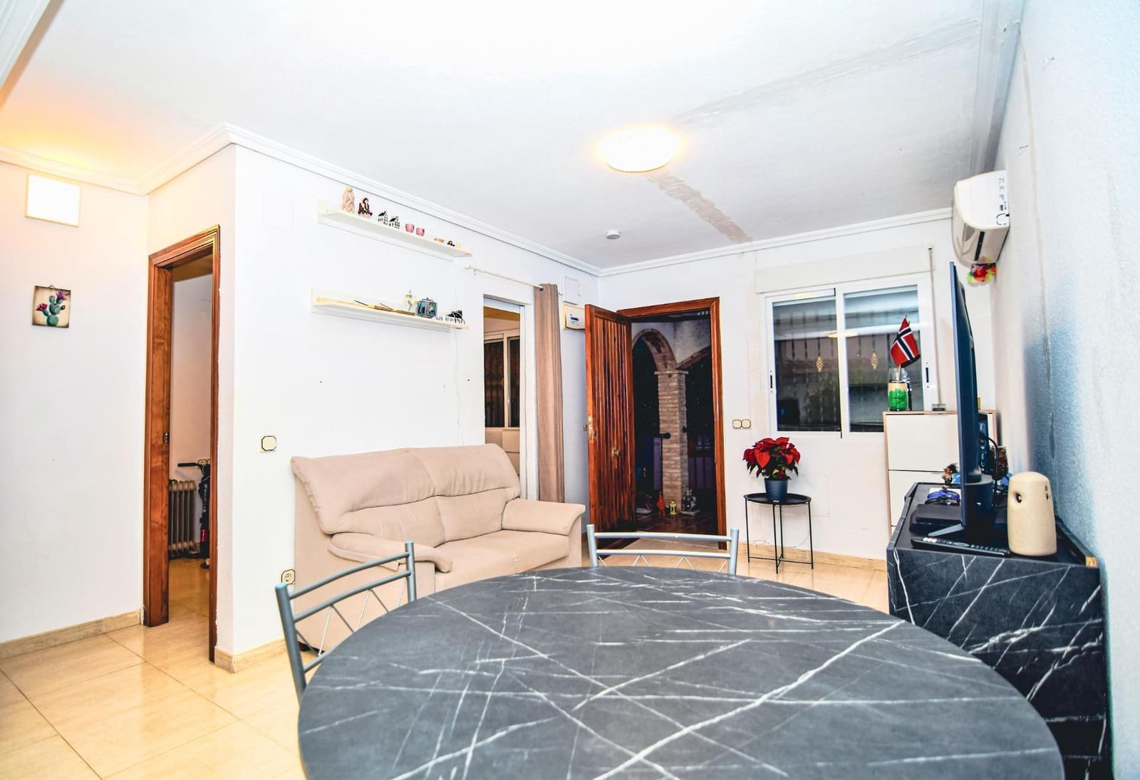 1 bedroom Apartment for sale in Polop with pool - € 132,000 (Ref: 9596303)