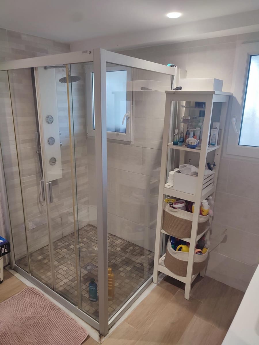 3 slaapkamer Rijtjeshuis te koop in Alfaz del Pi / L'Alfas del Pi met garage - € 660.000 (Ref: 9630158)