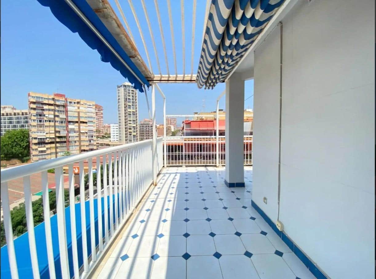 4 quarto Penthouse para venda em Benidorm - 455 000 € (Ref: 9648293)