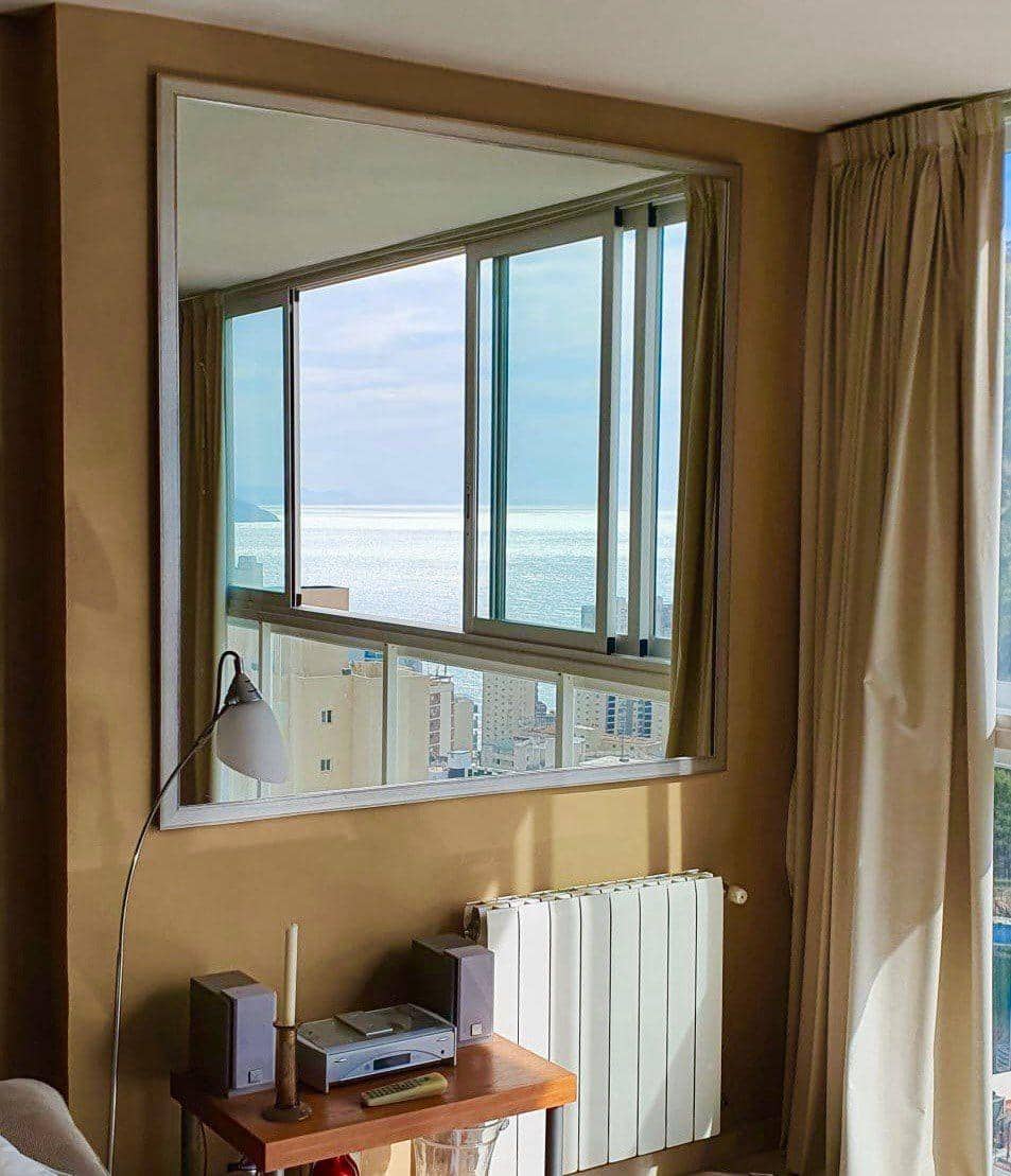 2 makuuhuone Asunto myytävänä paikassa Benidorm mukana uima-altaan - 287 000 € (Ref: 9659556)