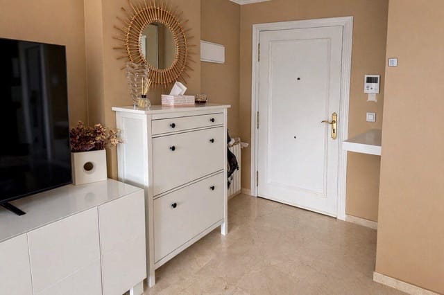 2 makuuhuone Asunto myytävänä paikassa Benidorm mukana uima-altaan - 287 000 € (Ref: 9659556)