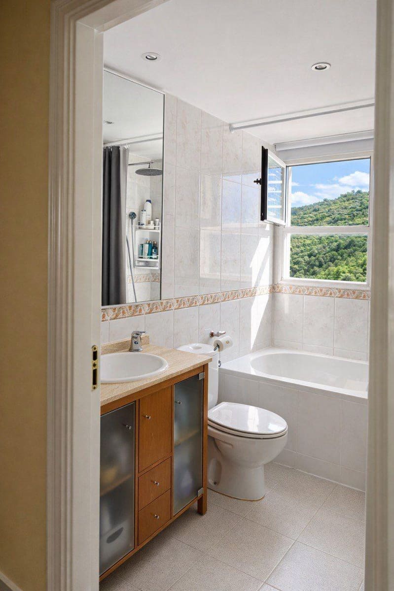 2 makuuhuone Asunto myytävänä paikassa Benidorm mukana uima-altaan - 287 000 € (Ref: 9659556)