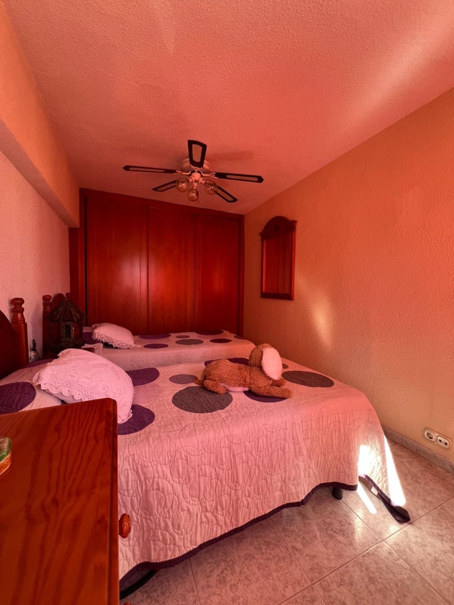 3 bedroom Flat for sale in Benidorm with pool garage - € 273,000 (Ref: 9666699)