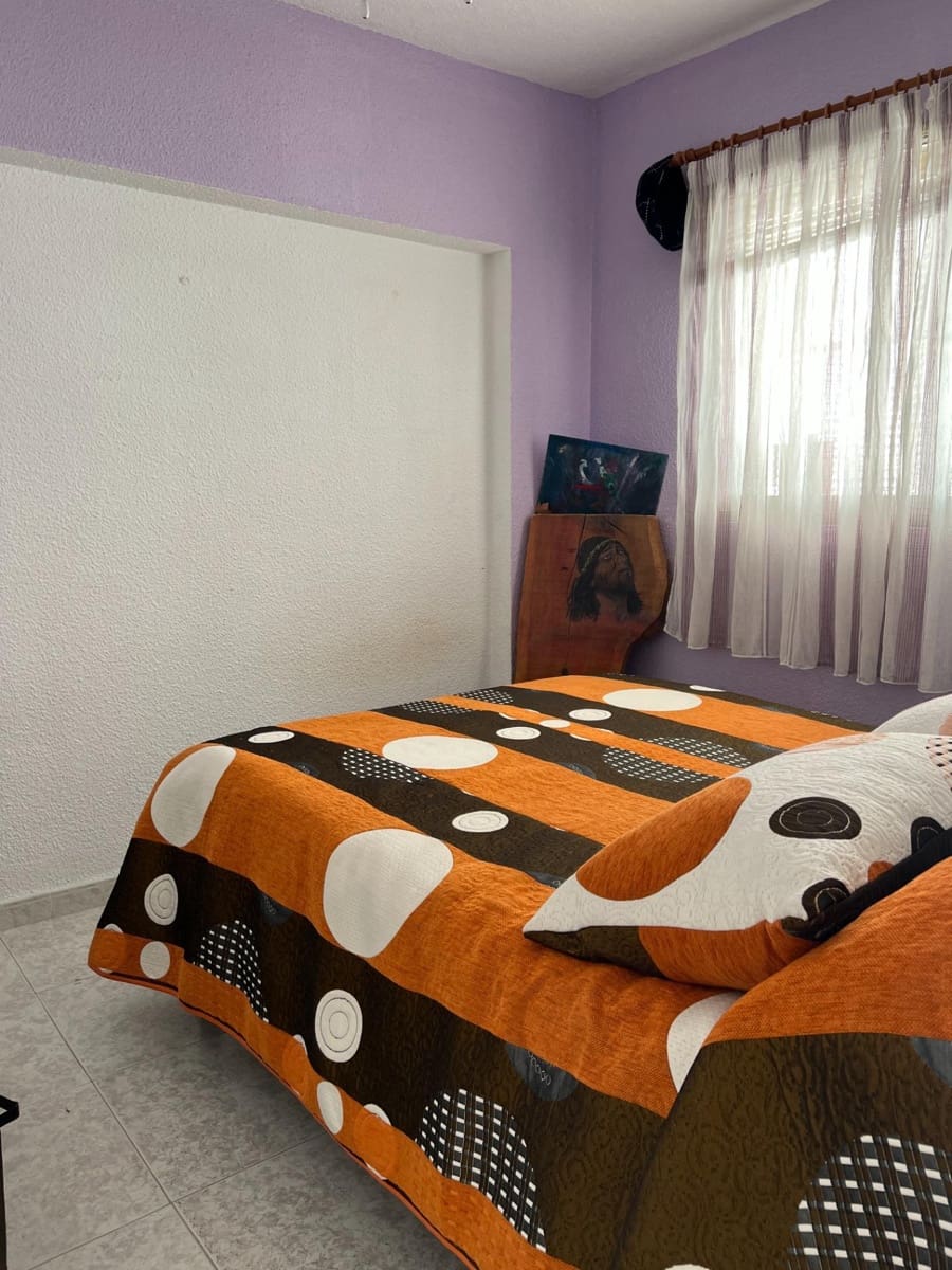 3 bedroom Flat for sale in Benidorm with pool garage - € 273,000 (Ref: 9666699)