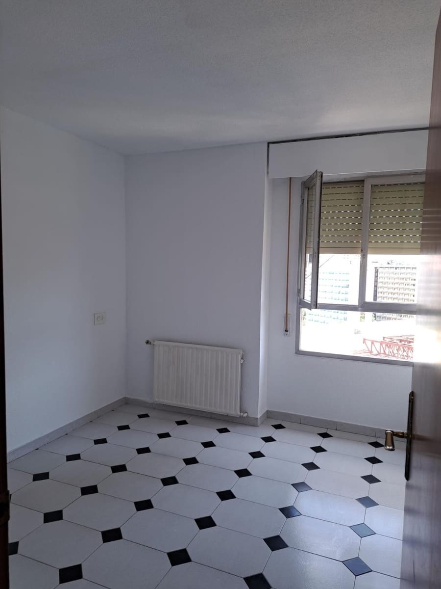 4 soveværelse Lejlighed til salg i Benidorm med swimmingpool - € 495.000 (Ref: 9686566)