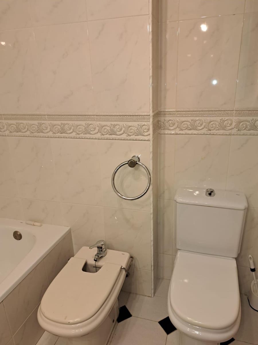 4 soveværelse Lejlighed til salg i Benidorm med swimmingpool - € 495.000 (Ref: 9686566)