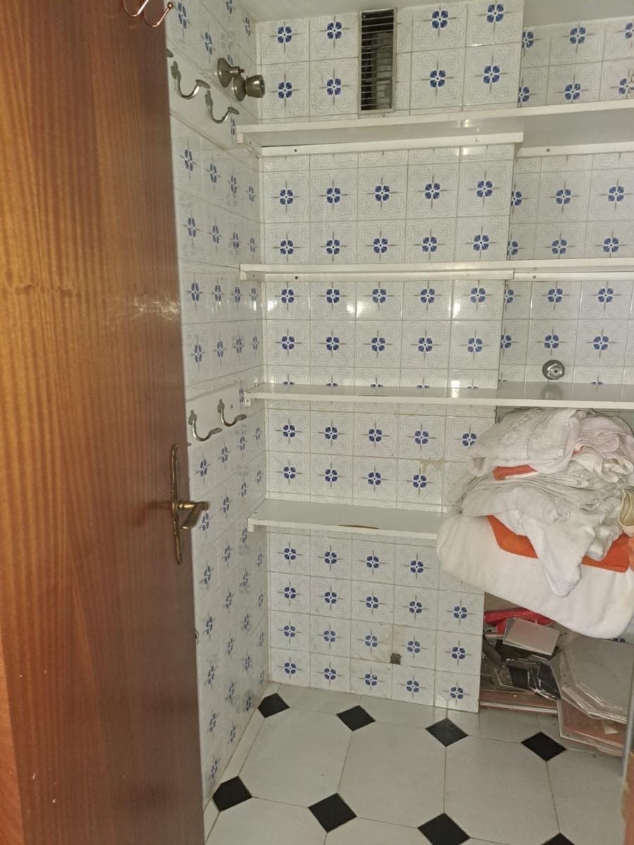 4 soveværelse Lejlighed til salg i Benidorm med swimmingpool - € 495.000 (Ref: 9686566)