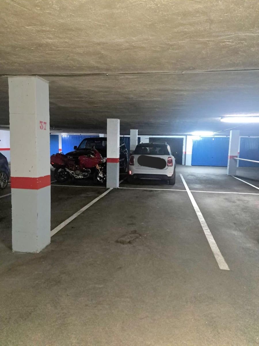 4 soveværelse Lejlighed til salg i Benidorm med swimmingpool - € 495.000 (Ref: 9686566)