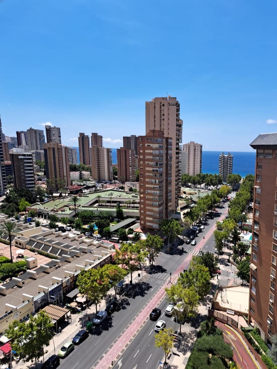 4 soveværelse Lejlighed til salg i Benidorm med swimmingpool - € 495.000 (Ref: 9686566)