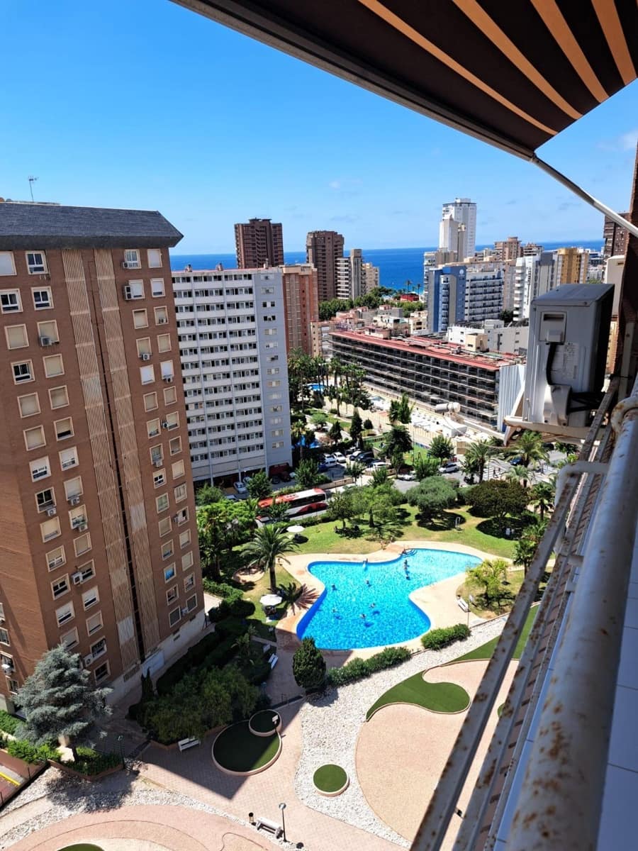 4 soveværelse Lejlighed til salg i Benidorm med swimmingpool - € 495.000 (Ref: 9686566)