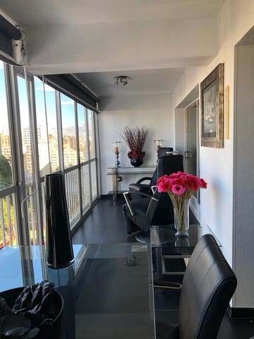 1 soveværelse Lejlighed til salg i Benidorm med swimmingpool garage - € 205.000 (Ref: 9686568)