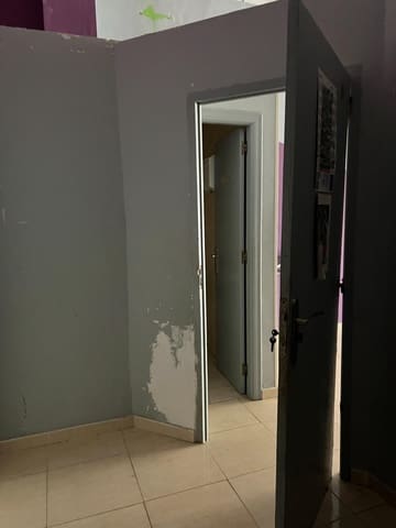 Erhverv til salg i Benidorm - € 179.000 (Ref: 9712107)