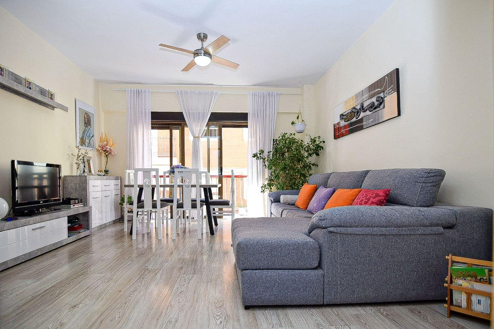 3 soveværelse Lejlighed til salg i Benidorm - € 273.000 (Ref: 9715029)