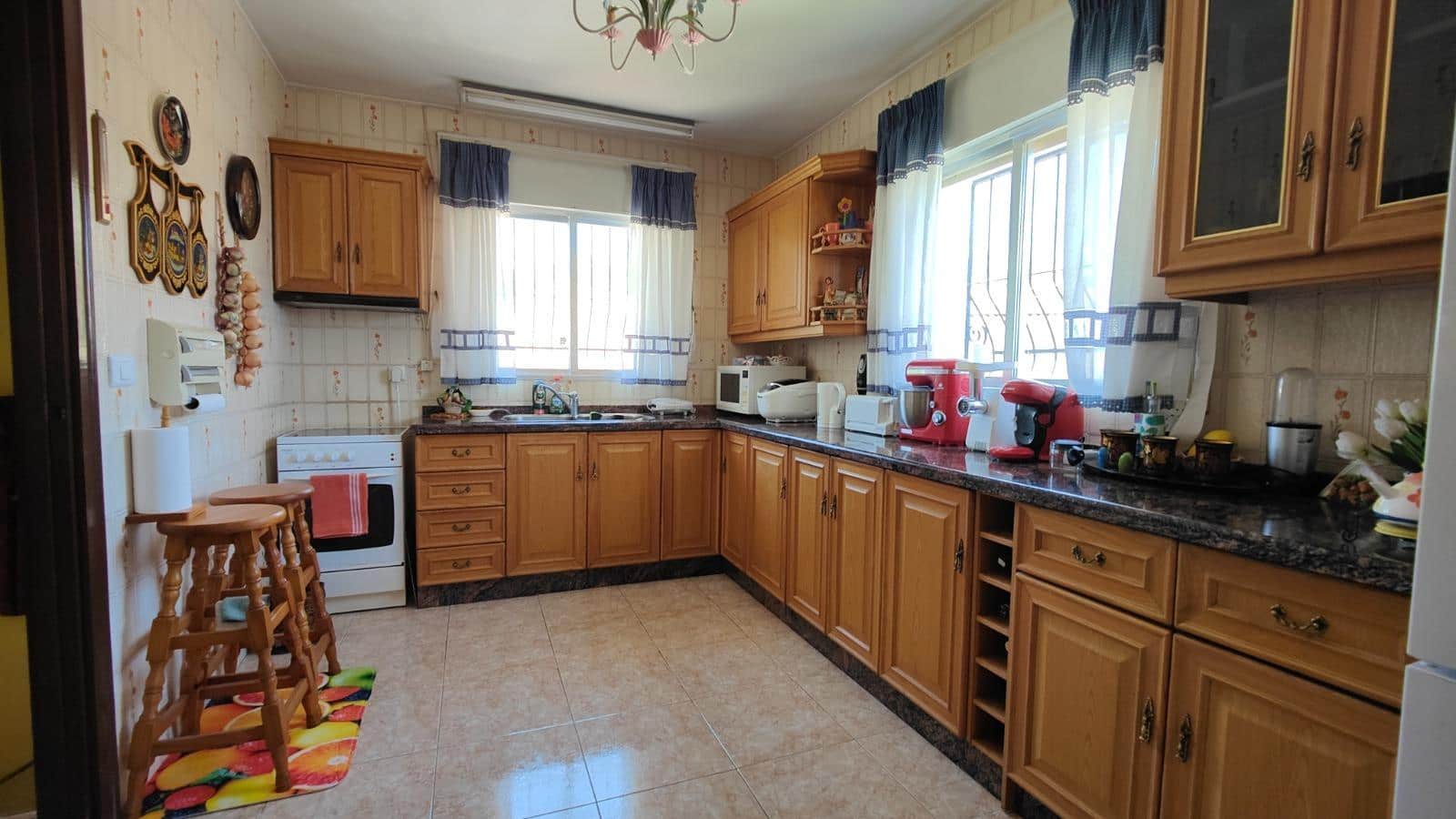 3 bedroom Villa for sale in Alfaz del Pi / L'Alfas del Pi with pool - € 530,000 (Ref: 9720100)