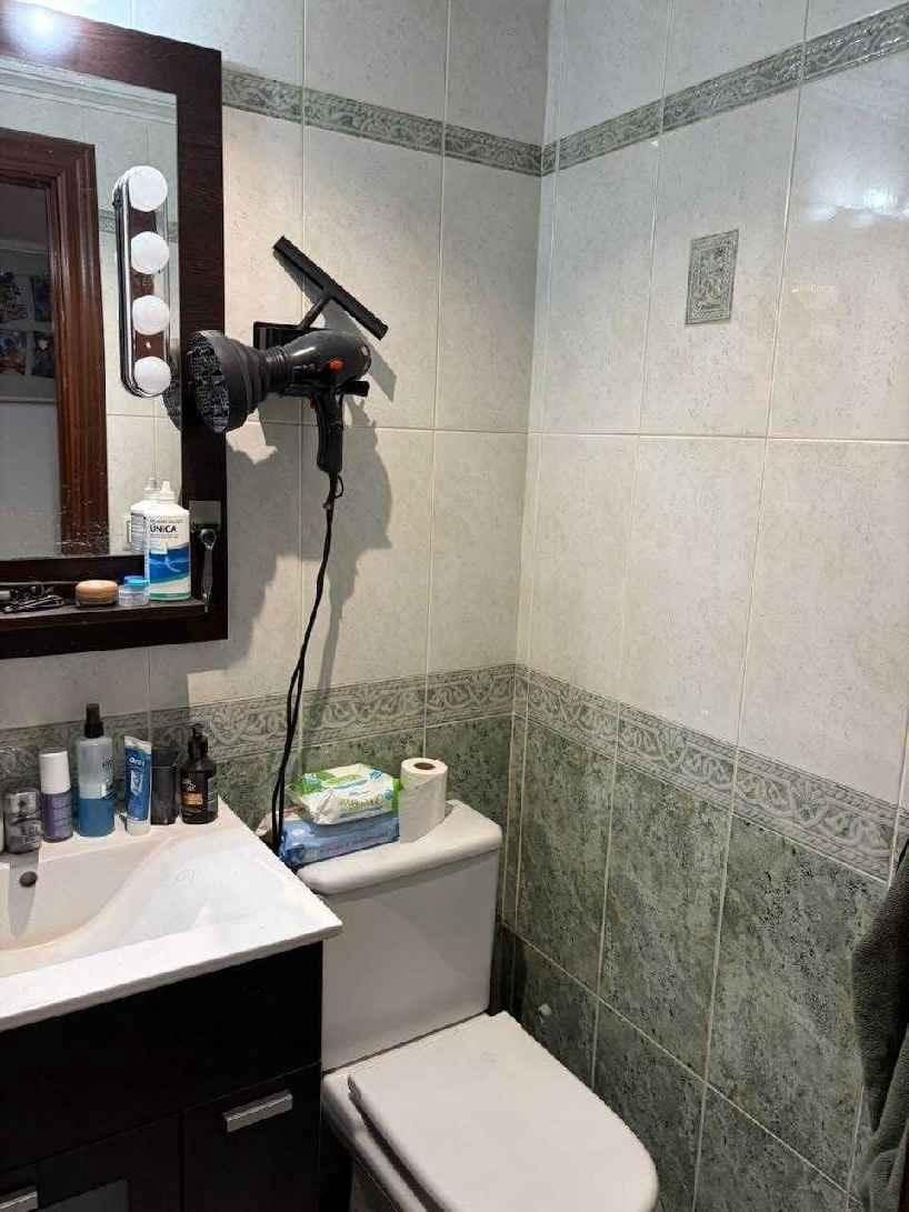 Piso de 3 habitaciones en Benidorm en venta con piscina - 319.000 € (Ref: 9738937)