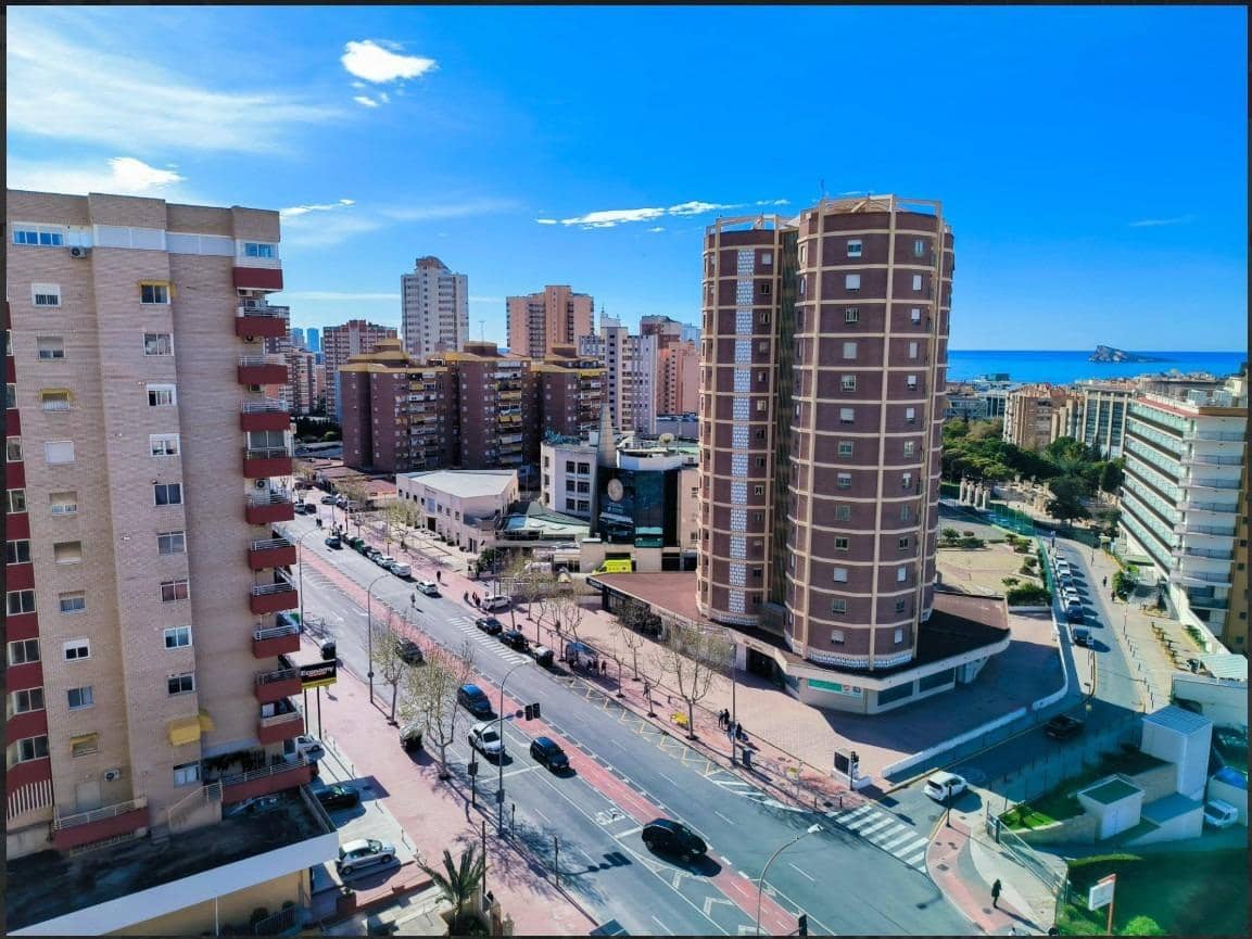 Ático de 4 habitaciones en Benidorm en venta - 264.500 € (Ref: 9741845)