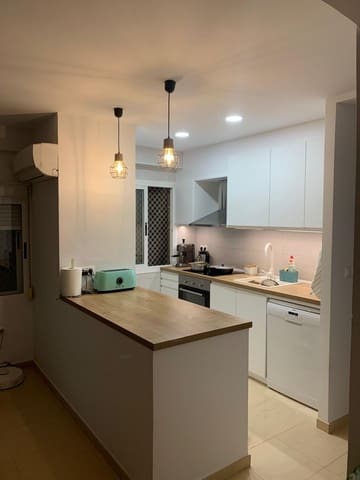 3 makuuhuone Huoneisto myytävänä paikassa Playa Poniente, Benidorm - 450 000 € (Ref: 9846550)
