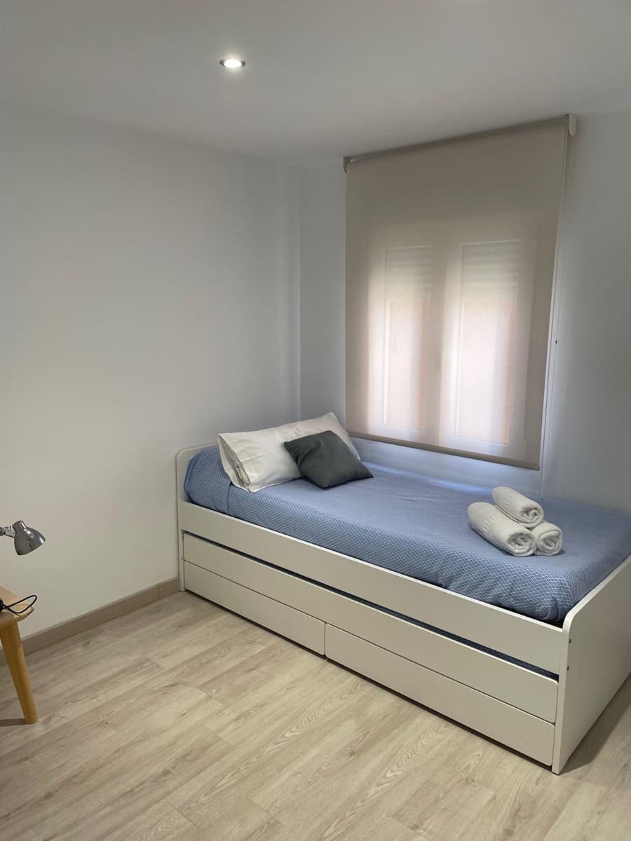 3 slaapkamer Flat te koop in Benidorm - € 650.000 (Ref: 9846551)