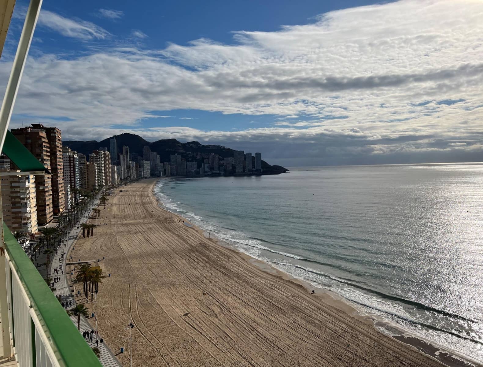 3 slaapkamer Flat te koop in Benidorm - € 650.000 (Ref: 9846551)