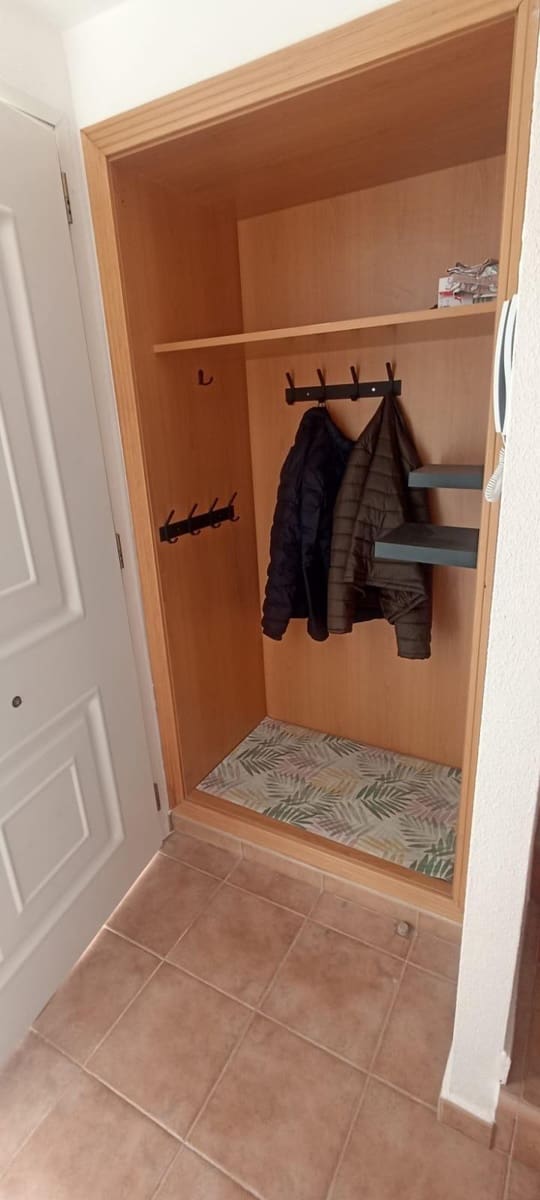 Adosado de 3 habitaciones en Finestrat en alquiler con piscina garaje - 1.500 € (Ref: 9873663)