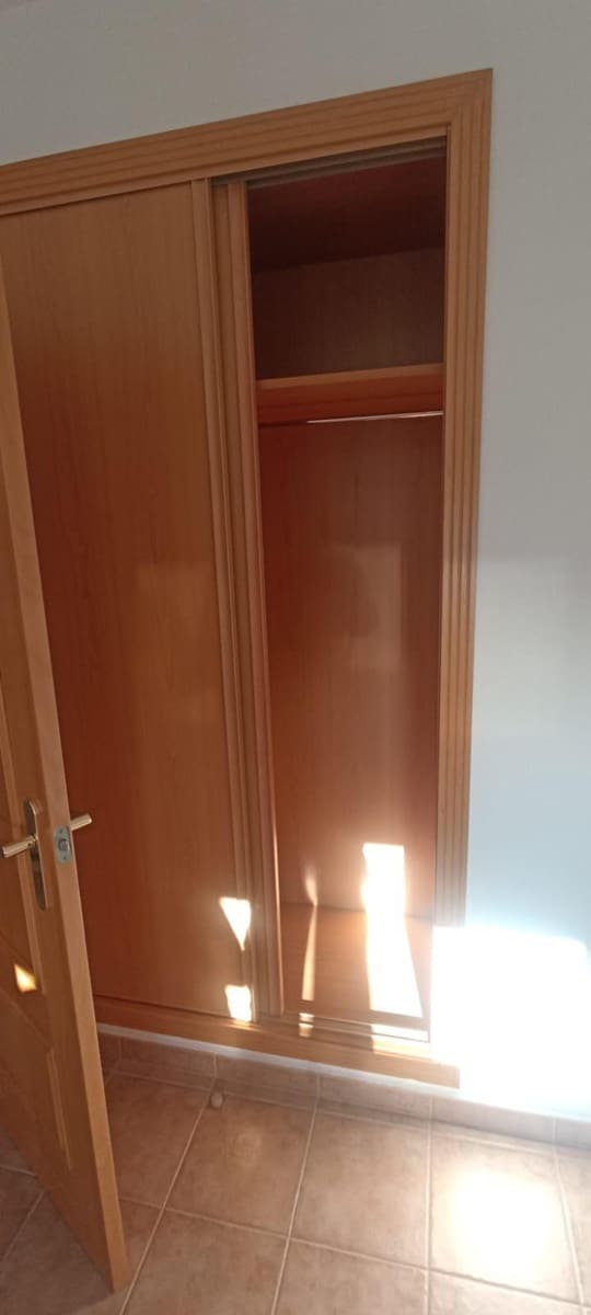 Adosado de 3 habitaciones en Finestrat en alquiler con piscina garaje - 1.500 € (Ref: 9873663)