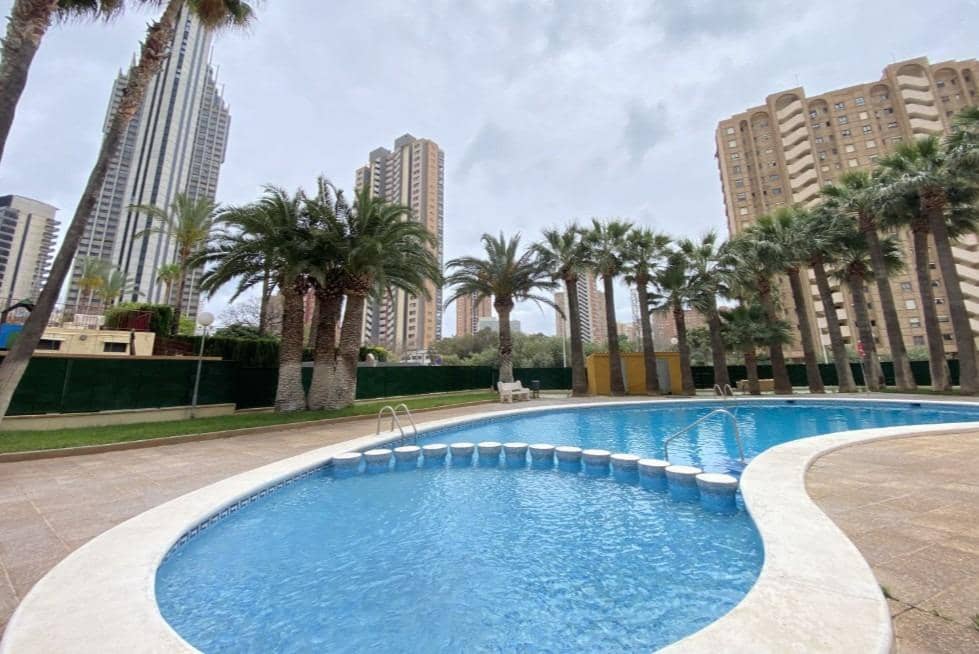 Apartamento de 2 habitaciones en Finestrat en venta con piscina - 260.000 € (Ref: 9890511)