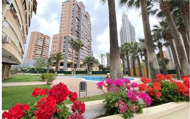 Apartamento de 2 habitaciones en Finestrat en venta con piscina - 260.000 € (Ref: 9890511)