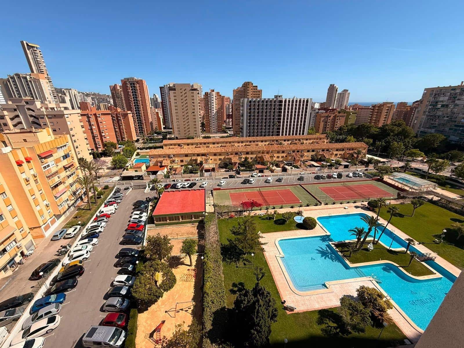 1 camera da letto Appartamento in vendita in Benidorm con piscina - 195.000 € (Rif: 9934312)