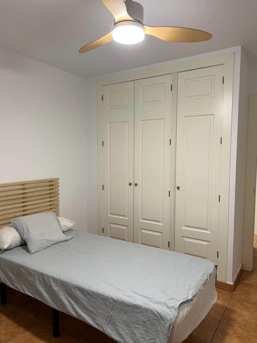 3 quarto Apartamento para arrendar em Altea - 1 200 € (Ref: 9973433)