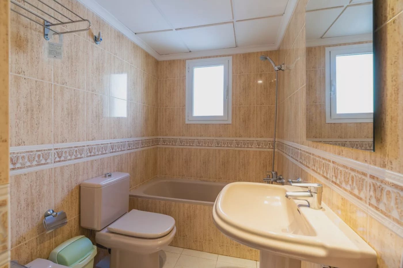 1 bedroom Bungalow for sale in Calpe / Calp with pool garage - € 200,000 (Ref: 10013898)