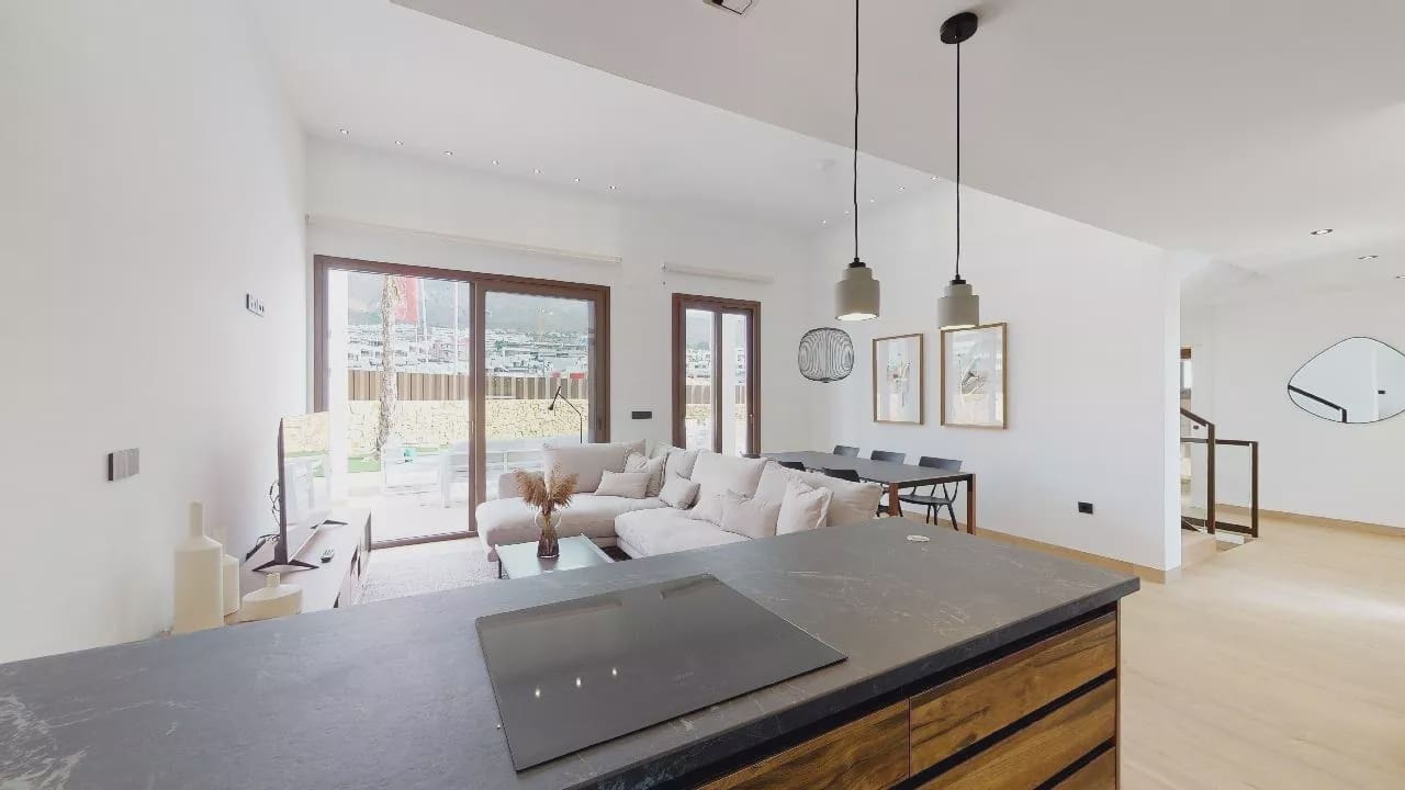 4 slaapkamer Villa te koop in Finestrat met zwembad garage - € 859.000 (Ref: 10015821)