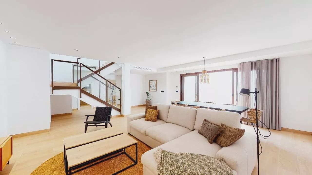 4 slaapkamer Villa te koop in Finestrat met zwembad garage - € 859.000 (Ref: 10015821)