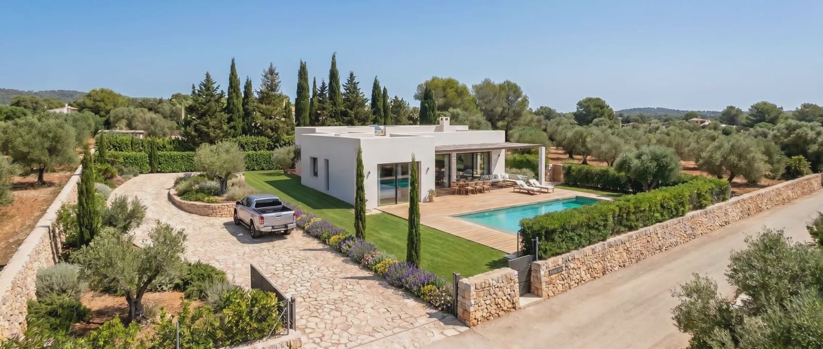 3 slaapkamer Villa te koop in Pinoso met zwembad garage - € 365.000 (Ref: 10017760)