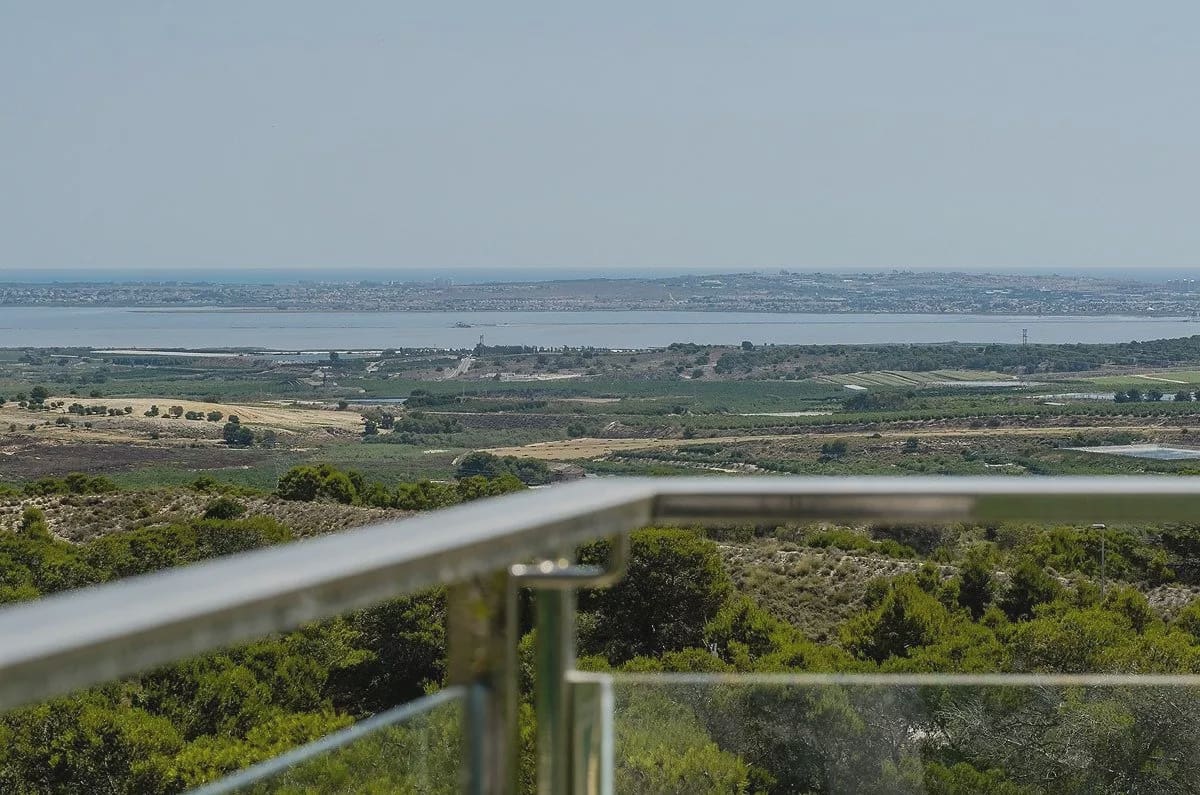 3 Zimmer Bungalow zu verkaufen in San Miguel de Salinas mit Pool Garage - 399.000 € (Ref: 10023279)