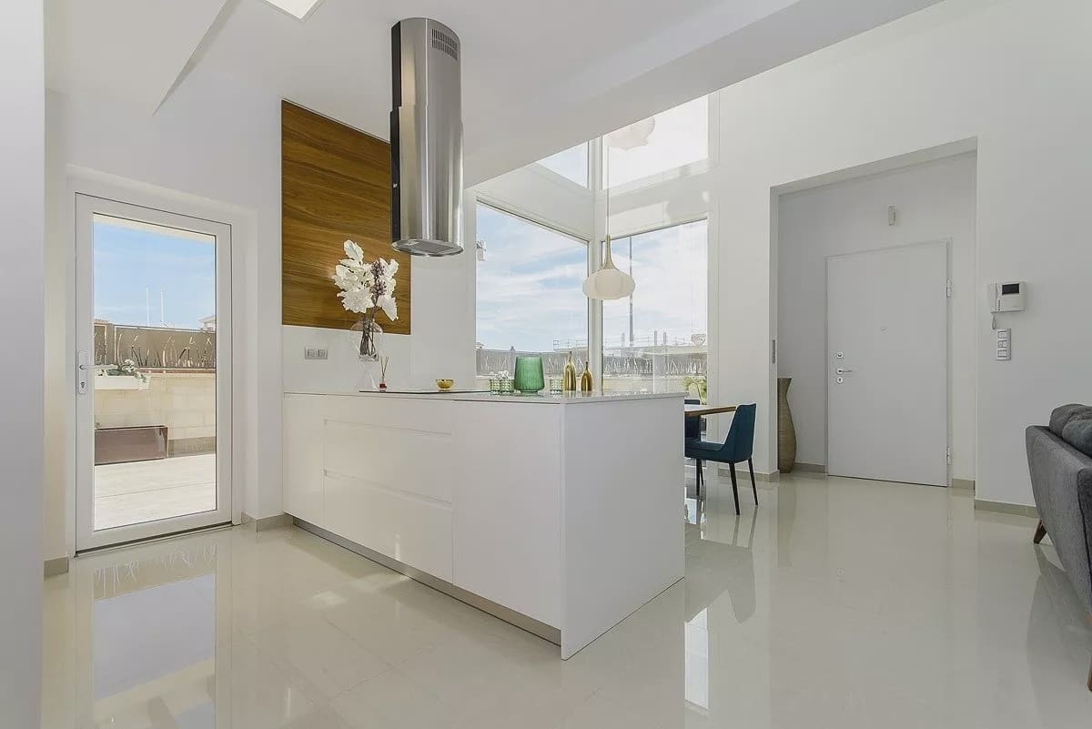 5 quarto Moradia para venda em Los Montesinos com piscina garagem - 780 000 € (Ref: 10045737)