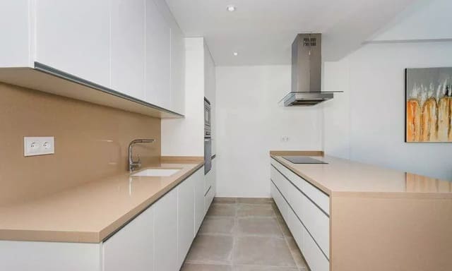 3 soverom Villa til salgs i Daya Nueva med svømmebasseng garasje - € 380 000 (Ref: 10060900)