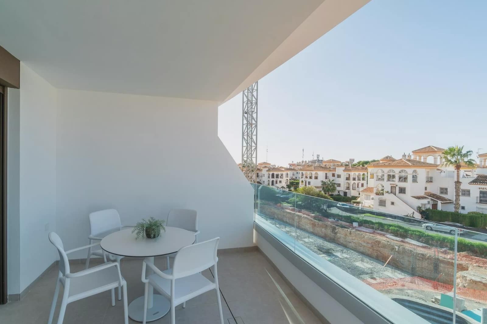 4 sypialnia Apartament przy plaży na sprzedaż w Orihuela Costa z basenem garażem - 499 000 € (Ref: 10070282)