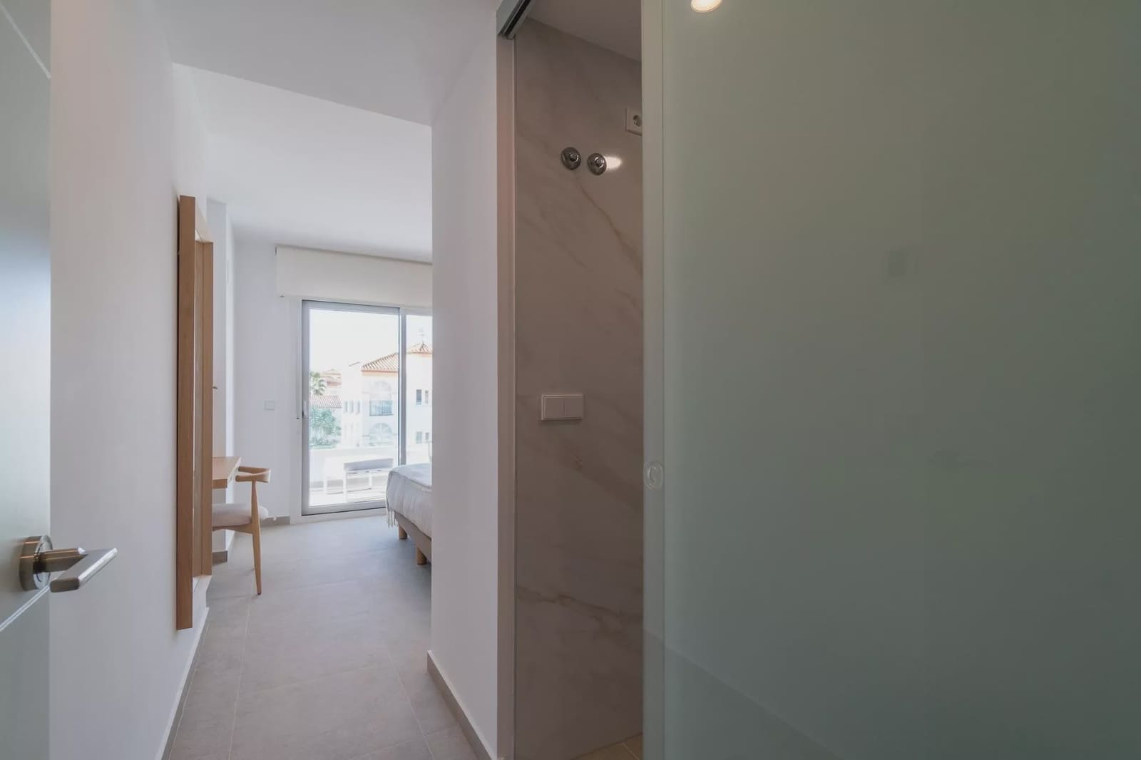 4 sypialnia Apartament przy plaży na sprzedaż w Orihuela Costa z basenem garażem - 499 000 € (Ref: 10070282)