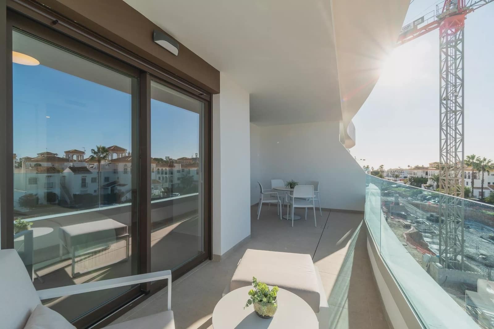 4 sypialnia Apartament przy plaży na sprzedaż w Orihuela Costa z basenem garażem - 499 000 € (Ref: 10070282)