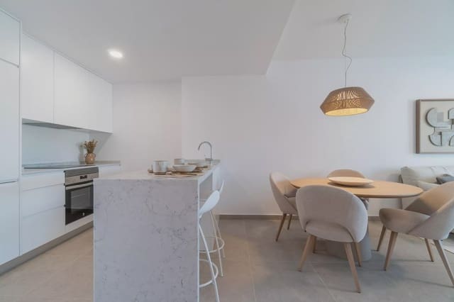 4 sypialnia Apartament przy plaży na sprzedaż w Playa Flamenca, Orihuela z basenem garażem - 499 000 € (Ref: 10070282)