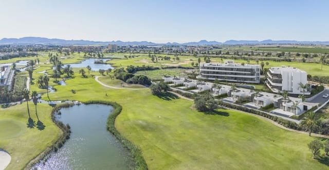 3 quarto Moradia para venda em Las Lomas de Rame - Bahía Bella, Los Alcázares com piscina garagem - 379 000 € (Ref: 10070283)