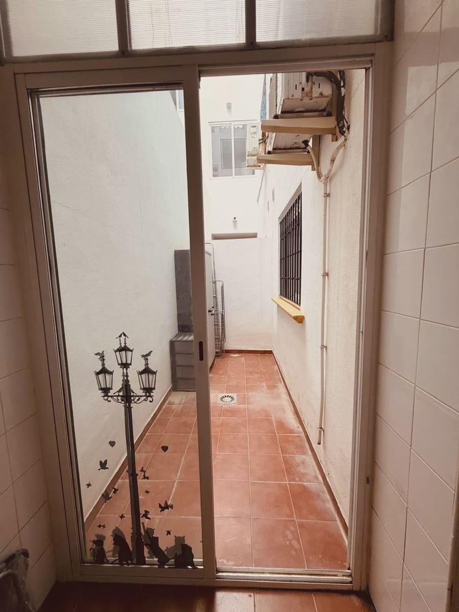 2 soverom Leilighet til salgs i Orihuela Costa med svømmebasseng garasje - € 145 000 (Ref: 10132174)